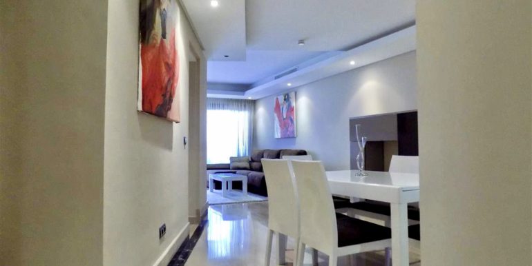 apartment-frontline-beach-estepona-14