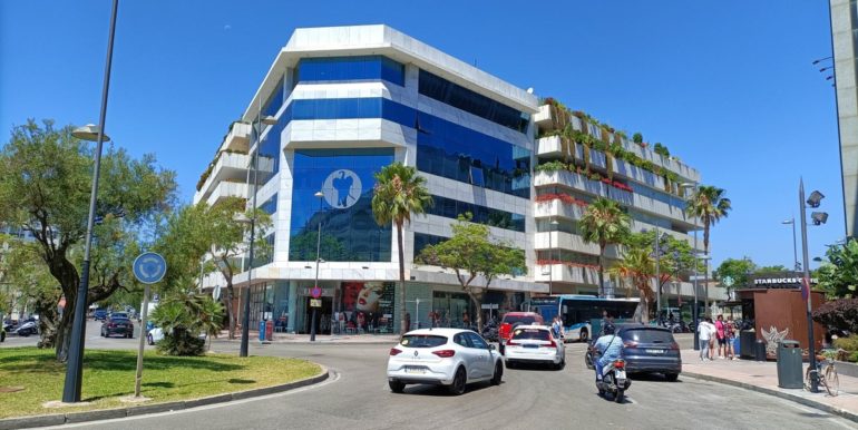 oficina-puerto-banus-norwegian-real-estates-4