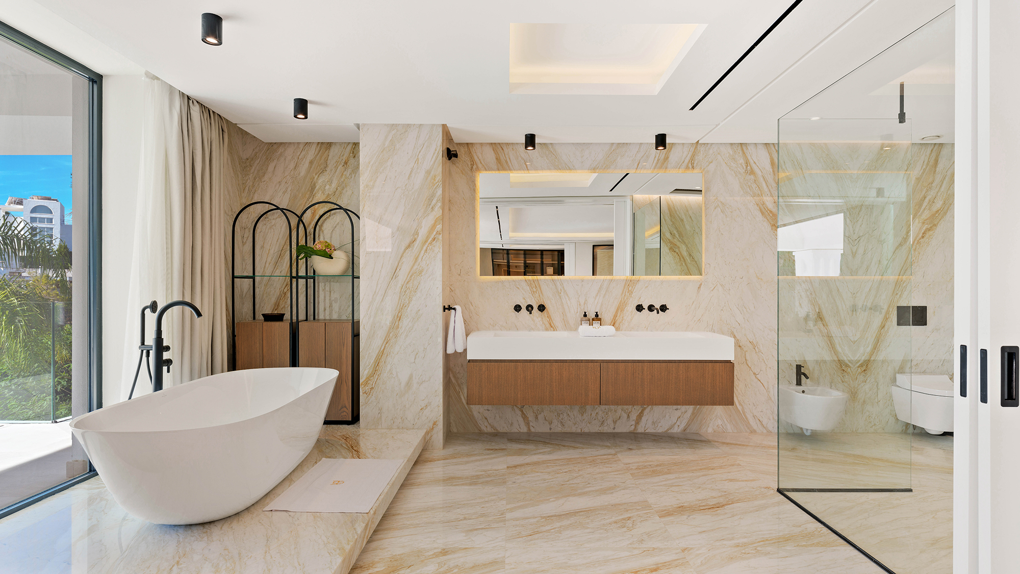 Bathroom - Luxury villa in La Quinta - Norwegian Real Estates in Marbella and Costa del Sol