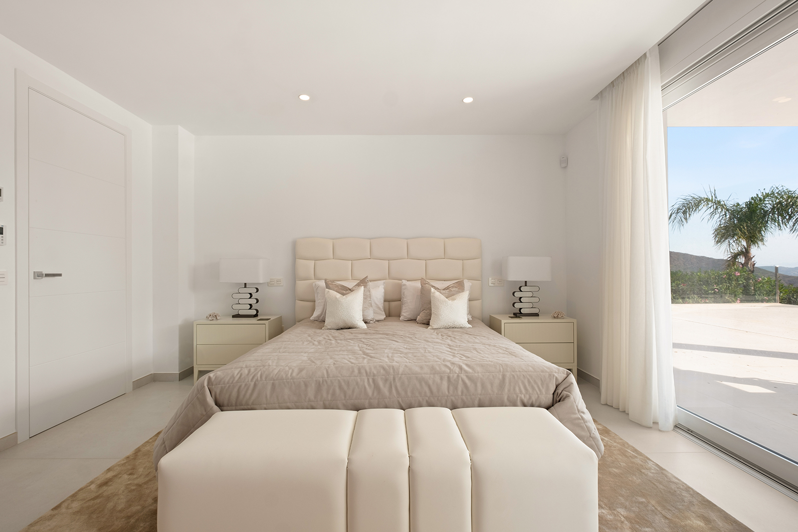 Villa for sale in La Mairena - Norwegian Estates